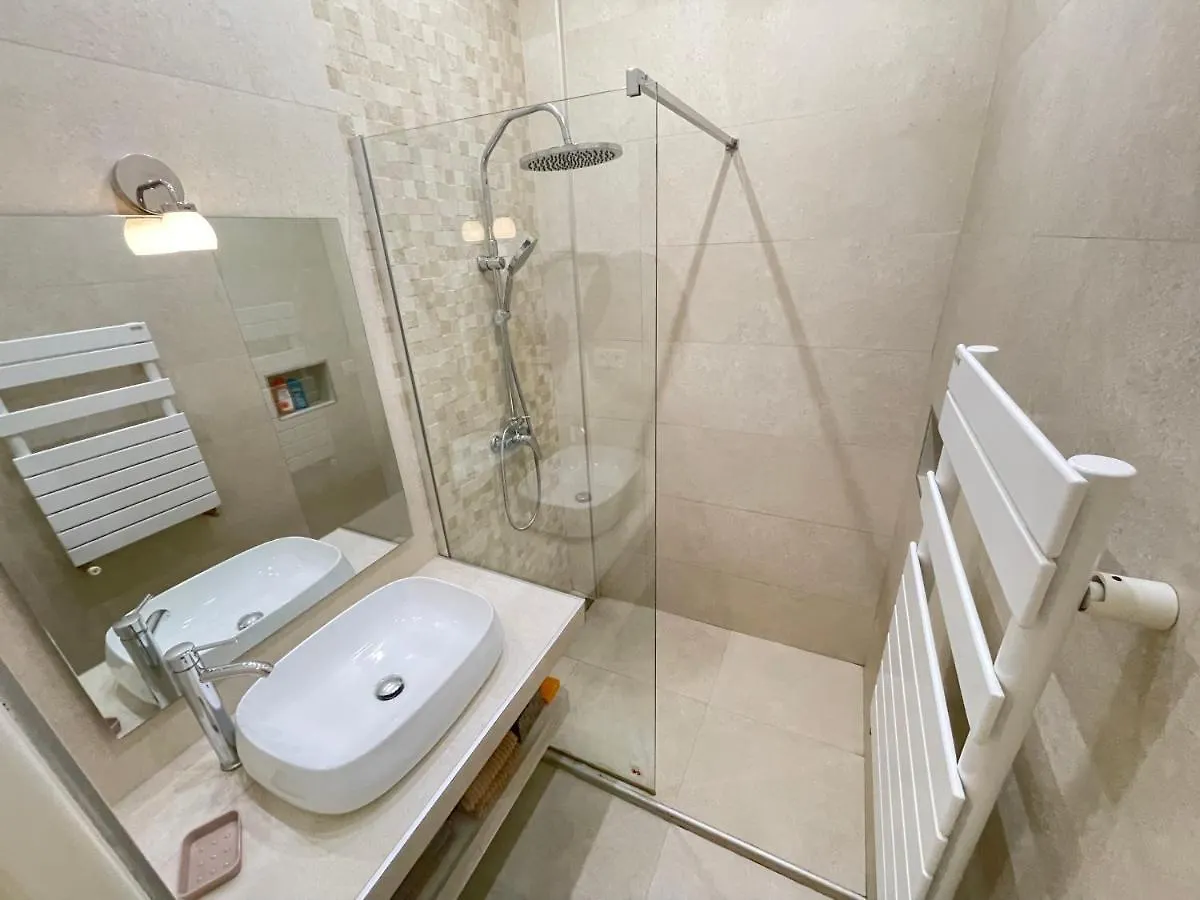 Nice Renting - Penchienatti - Spacious Apartment - 2 Bedrooms - King Bed - View Heart Of Nice
